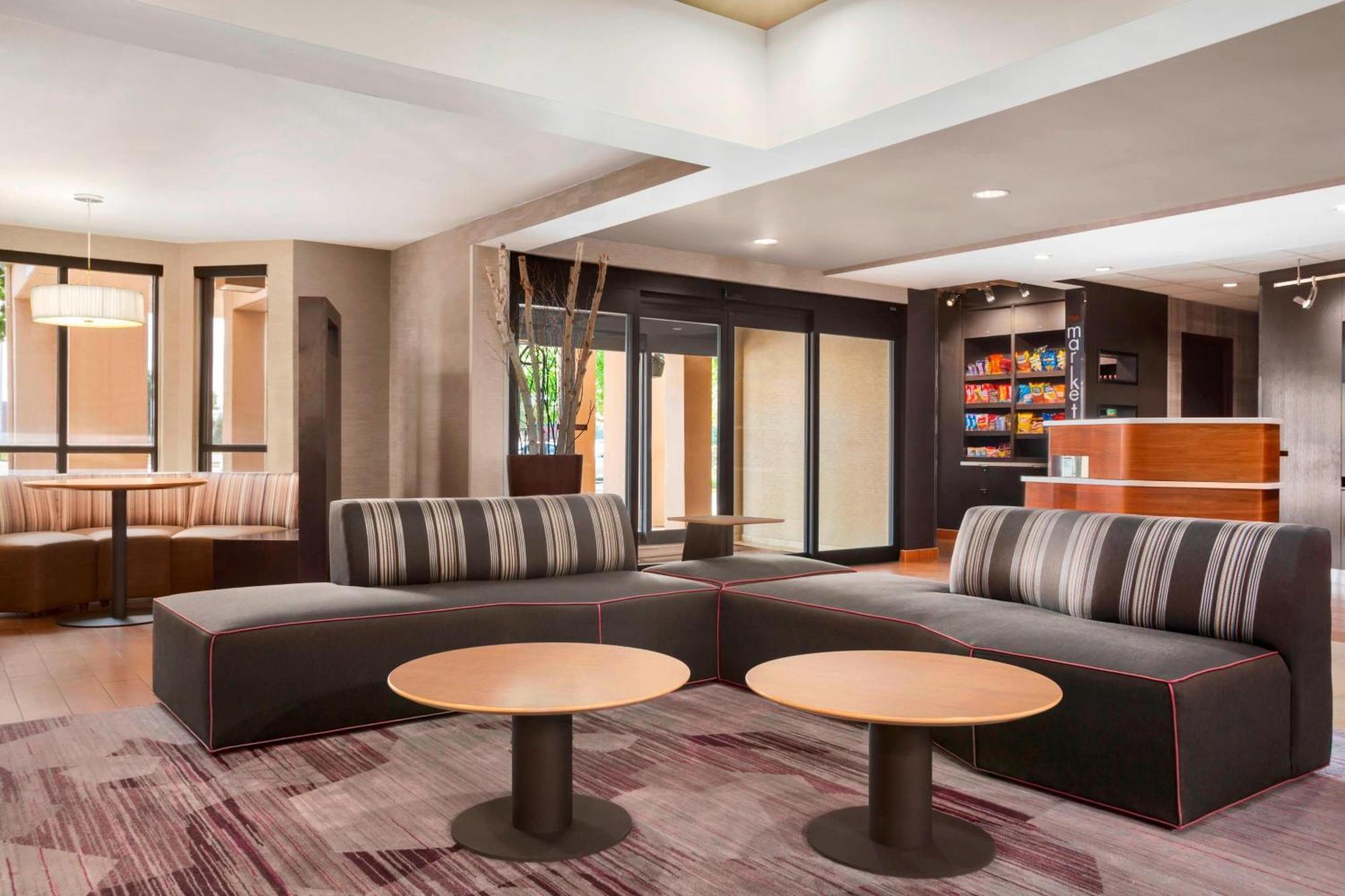 Courtyard By Marriott Springfield Ξενοδοχείο Εξωτερικό φωτογραφία